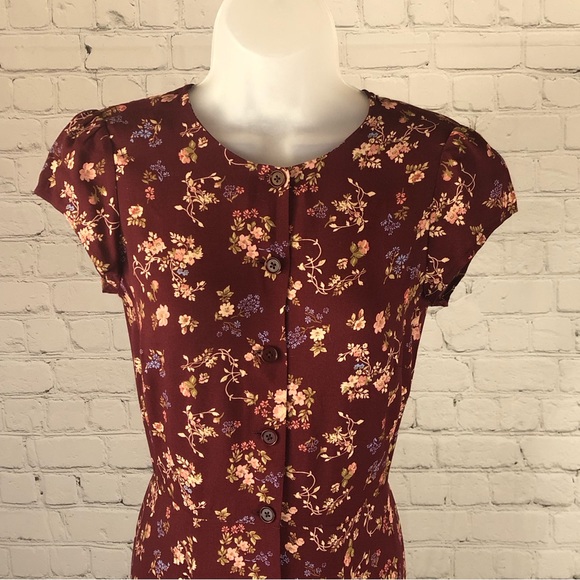 Women's Burgundy Floral Pattern Reformation Fauna Dress in Chantelle. Size 0 - Picture 6 of 16